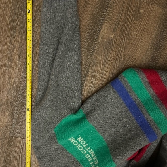 Vintage United Colors of Benetton wool sweater S-M good vintage condition rare! - Picture 9 of 12